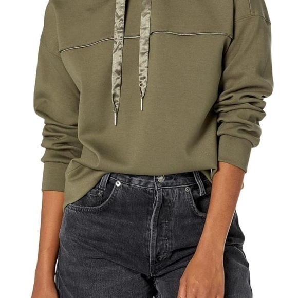 Calvin Klein Tops - NWOT Calvin Klein Green Boxy Long Sleeve Hoodie
